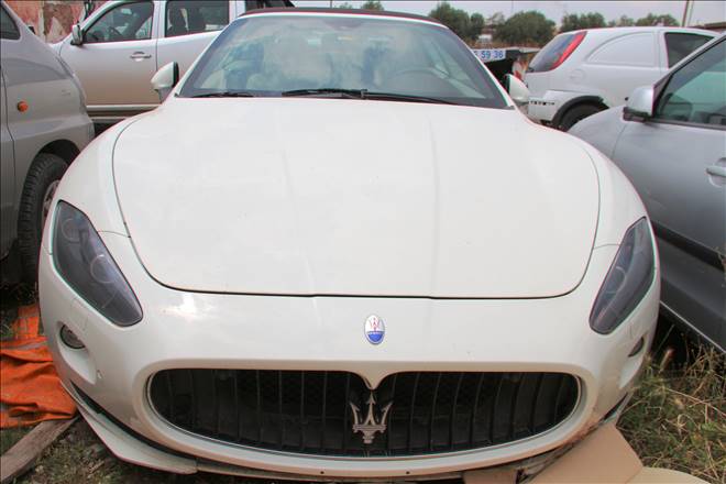 Menemen'de satılık Maserati