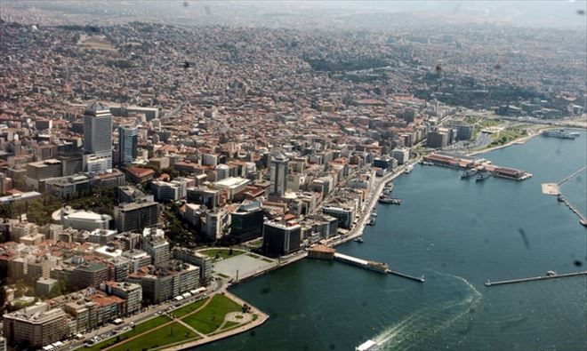 İzmir Körfezi´nde 4 yeni fay tespit edildi