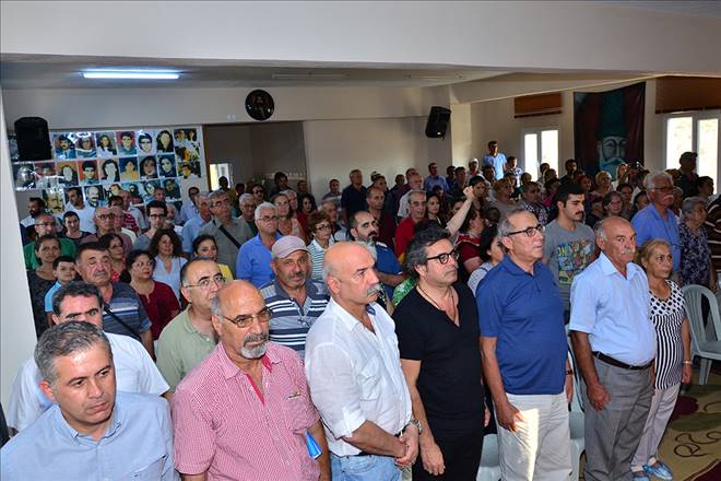 Canlar Foça'da Anıldı