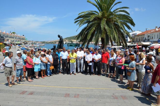 Foça da Ekmeleddin İhsanoğlu na Destek  