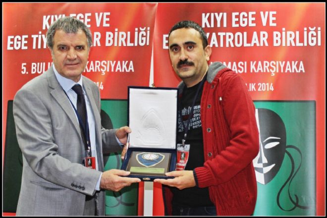  Egeli tiyatrocular  Karşıyaka'da buluştu