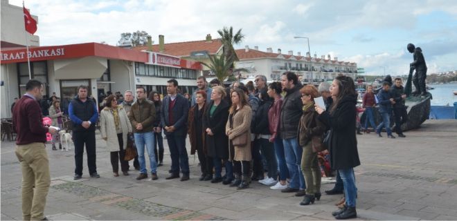 CHP Foça Gençlik Kolları ndan  İç Güvenlik Paketi” Basın Açıklaması