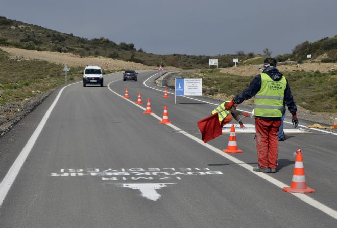 Foça-Yeni Foça arası Hem  konforlu” hem  kestirme” oldu