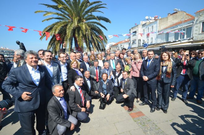 CHP Aday Adaylarını Foça da Topladı
