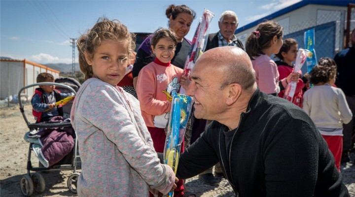 Bayram hediyesi için İzmirlileri kampanyaya davet ediyorum