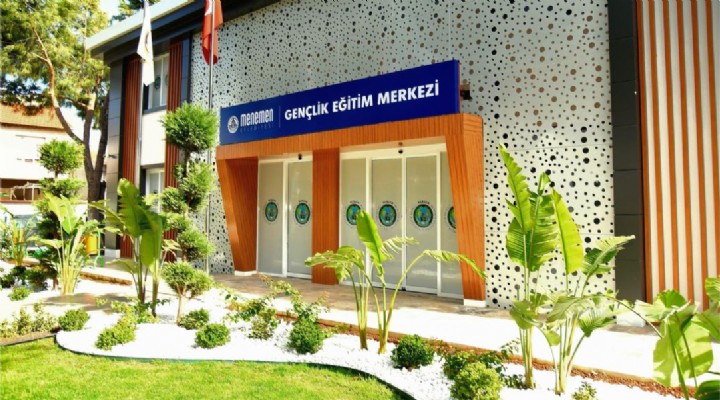 MENEMEN'DE ÜCRETSİZ HİZMETLER 100'E ULAŞTI
