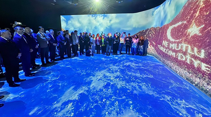 MENEMEN DİJİTAL DENEYİM MERKEZİ AÇILDI