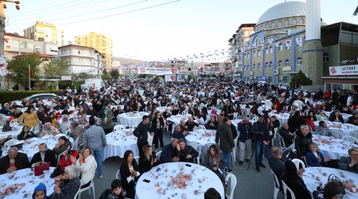 PEHLİVAN'DAN EVLENECEK GENÇLERE ÇEYİZ MÜJDESİ!