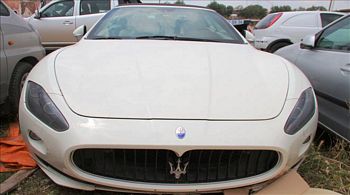 Menemen'de satılık Maserati