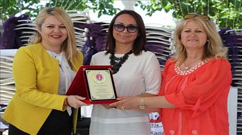 Türk Kadınlar Birliği  ‘Yılın Annesi'ni Seçti