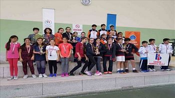Teniste İzmir 4´üncüsü Egekent2 Ortaokulu