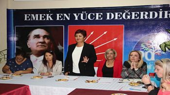 CHP İl Kadın Kolları Seçim Çalışmasını  MENEMEN'DEN BAŞLATTI