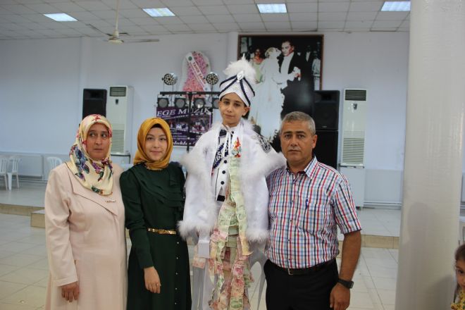 Temel Ailesi nin mutlu günü