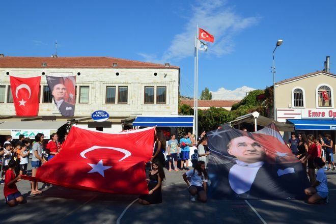 Foça, Kurtuluş Kutlamalarına Erken Başladı  