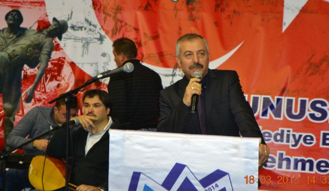 Çanakkale nin 100.yıl etkinliklerinde Ertekin den  Manisa Kınalı Kuzular Kitabı”