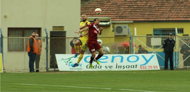 Menemen beraberliğe razı oldu: 0 - 0