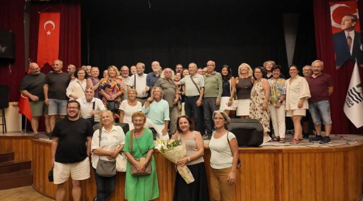ALİ ASKER FOÇADA KONSER VERDİ