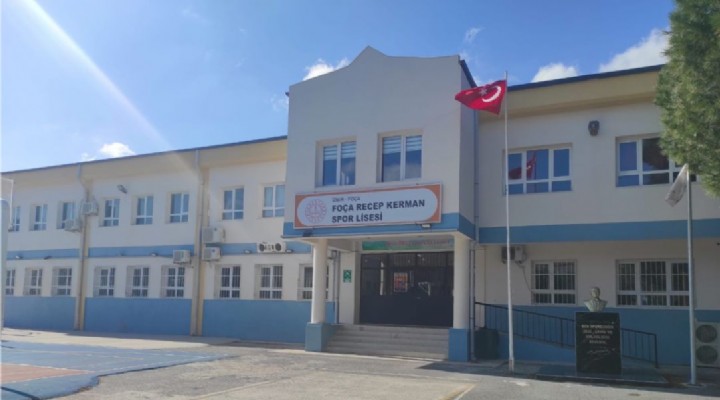 EĞİTİM İŞ TEN FOÇA SPOR LİSESİNİN KAPATILMASINA TEPKİ