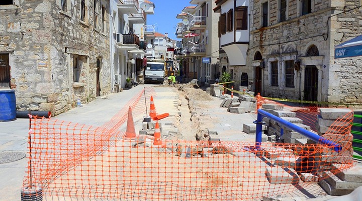 Foça’nın altyapısı yaza hazırlanıyor