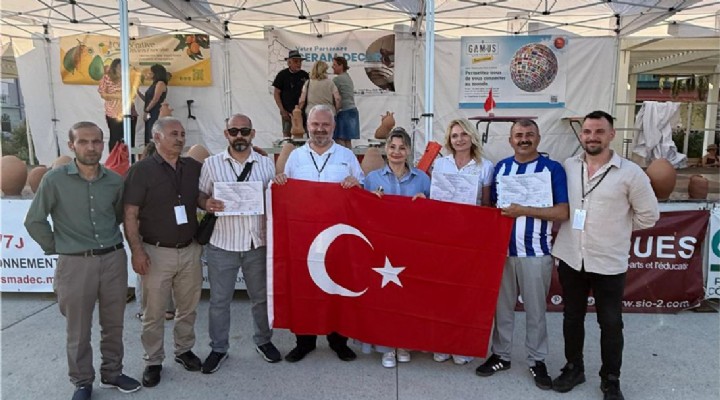 MENEMEN ÇÖMLEKÇİLİĞİ FRANSA DA TARİH YAZDI