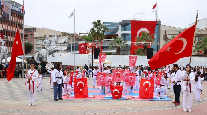 PEHLİVAN: KALBİMİZDE ATAMIZ, UMUDUMUZDA GENÇLERİMİZ VAR