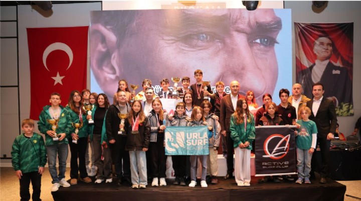 VALİLİK KUPASI YELKEN YARIŞLARI FOÇADA YAPILDI