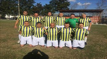 FOÇA BELEDİYESPOR MASTERLER: 3- MENEMEN MASTERLER: 0