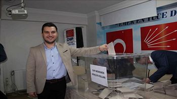 CHP´de Gençlerin Başkanı: Nihat Mert Sabancı 