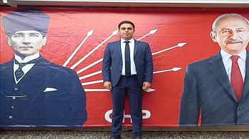 CHP FOÇA´YA GENÇ BAŞKAN 
