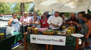  FOÇA YERYÜZÜ PAZARINDA BALLI BALIKLI TURŞU GÜNÜ 