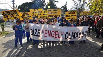 Engelliler için el ele yürek yüreğe olmalıyız! Bir gün değil her gün!...