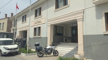 Foça’da Hırsızlık Yapan 4 Kişi Karşıyaka’da Yakalandı
