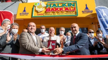 Halkın Bakkalı Menemen’de açıldı