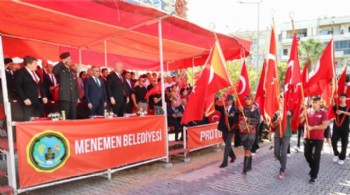 MENEMEN’DE KURTULUŞ COŞKUSU